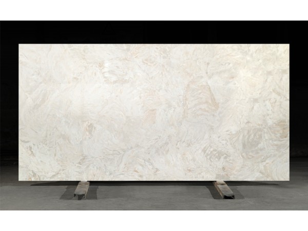 Quartz Stone M261